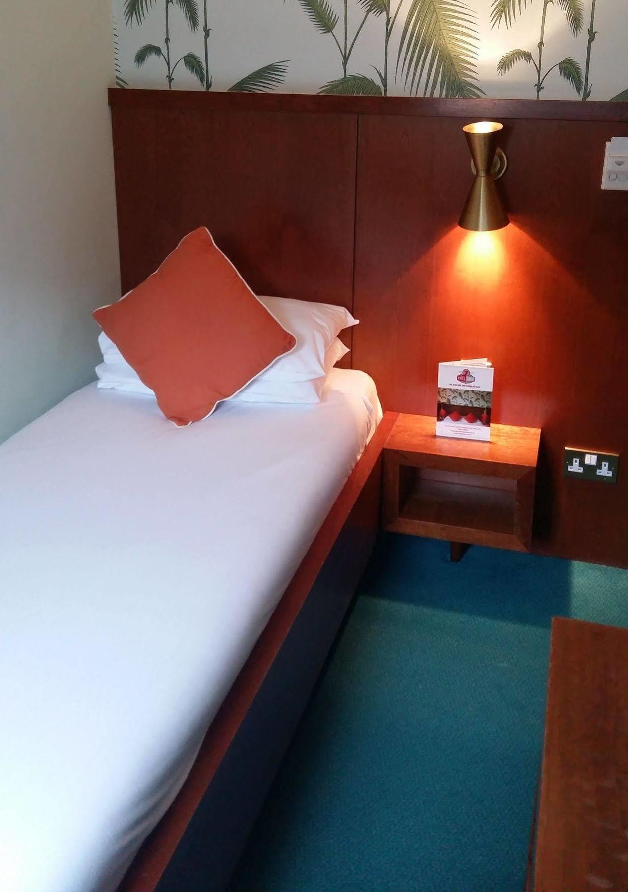 7Hotel Diner Halstead  Zewnętrze zdjęcie