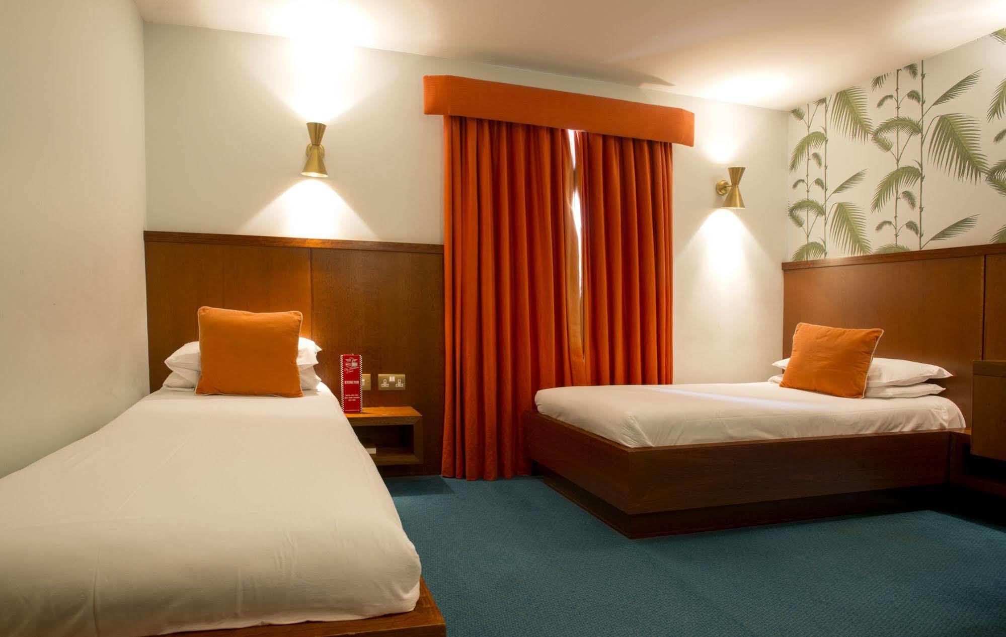 7Hotel Diner Halstead  Zewnętrze zdjęcie